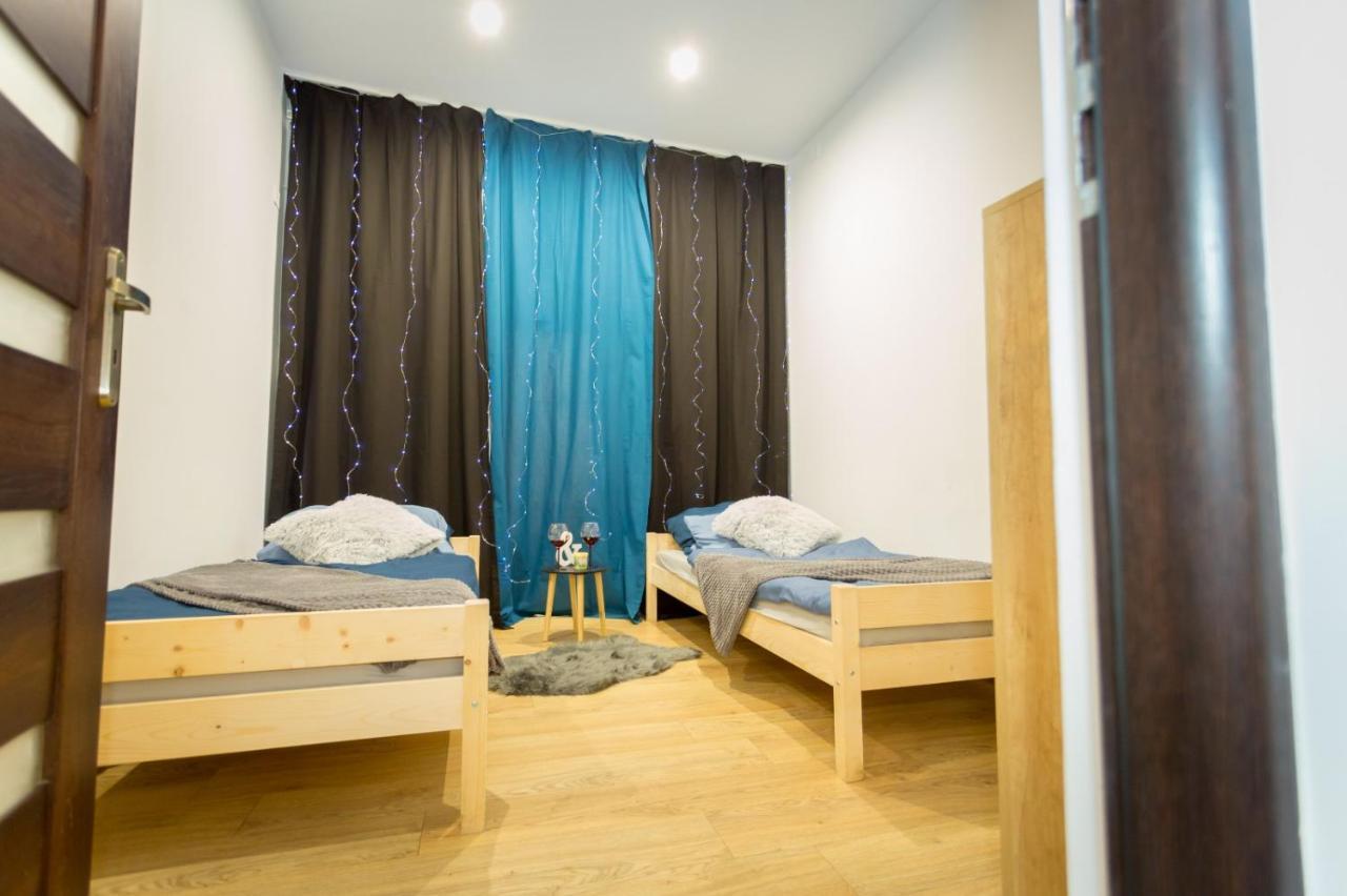 Centrum Red Apartament Leilighet Wałbrzych Eksteriør bilde